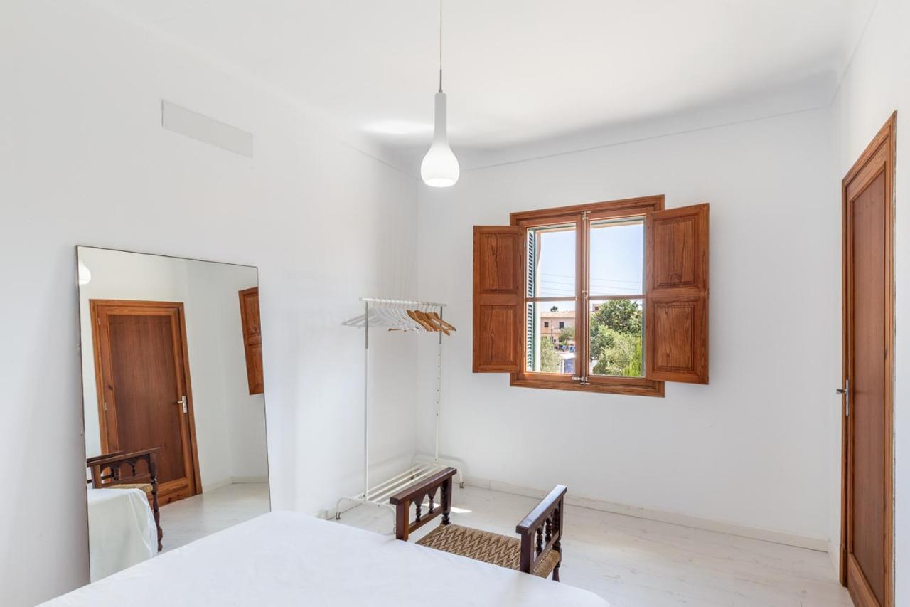 Rooms Can Moreno Ses Salines  Exteriör bild